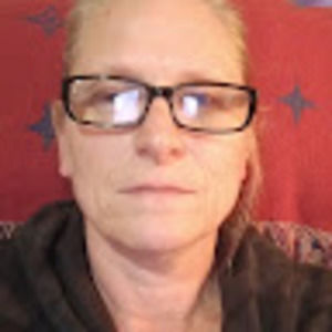 Meet your Posher, Becky